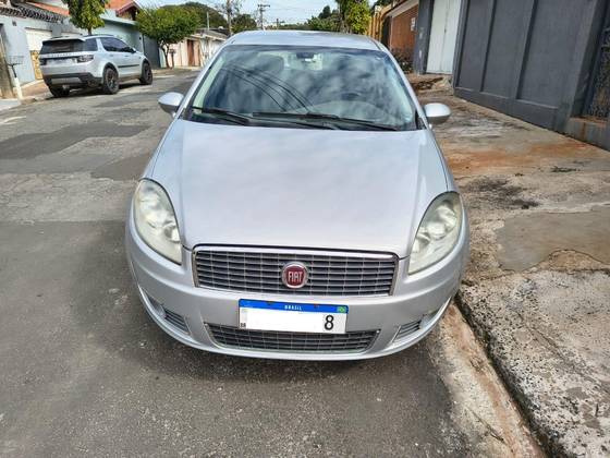 FIAT LINEA 1.9 MPI ABSOLUTE 16V FLEX 4P AUTOMATIZADO
